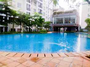 Kolam Renang 4 Comfort Living Studio at Scientia Residence Apartment By Travelio