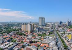 Nearby View and Attractions 5 Cozy Studio Apartment with Single Bed at Evenciio Margonda By Travelio