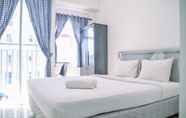 Kamar Tidur 7 Cozy and Chic Studio at Serpong Garden Apartment By Travelio