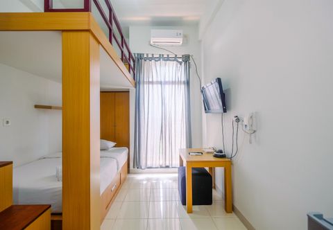 Bedroom Great Deal Studio near Campus at Dave Apartment By Travelio
