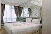 Bilik Tidur Minimalist and Strategic Studio at Menteng Park Apartment By Travelio