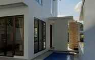 Kolam Renang 3 Platinum Jimbaran Hijau Villa 2BR Private Pool Bali