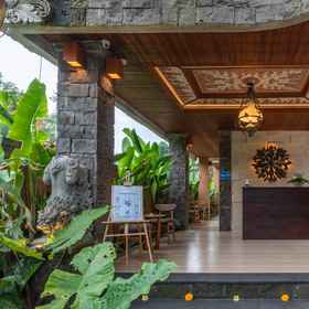 Lobby 1 The Compass Rose Ubud, Hotel Pyramids Of Chi