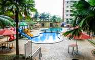 Swimming Pool 7 Comfortable Living Studio Room Apartment at Kebagusan City By Travelio