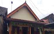 Exterior 2 Kampung Homestay Borobudur - Markoni