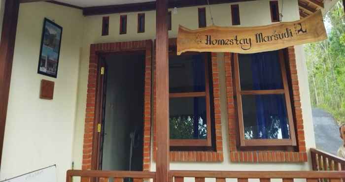 ภายนอกอาคาร Kampung Homestay Borobudur - Marsudi