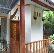 Luar Bangunan 5 Kampung Homestay Borobudur - Ismudi