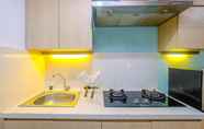 Ruang Umum 4 Cozy and Warm Studio Park View Condominium Apartment By Travelio