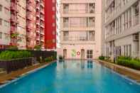 Swimming Pool Comfort Studio Apartment at Taman Melati Margonda By Travelio