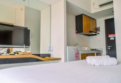 共用スペース 2 Modern and Compact Studio Room at Casa De Parco Apartment By Travelio