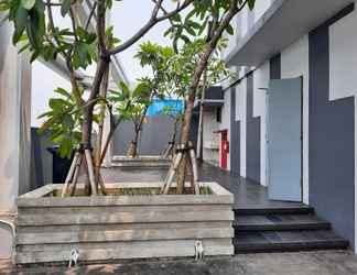 Luar Bangunan 2 Comfortable Studio Apartment at Monroe Tower By Travelio