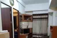 Kamar Tidur Apartment Tamansari by Rental Santuy