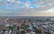 Nearby View and Attractions 7 Cozy and Best Deal 2BR Vida View Apartment By Travelio