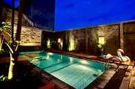 Swimming Pool Tomohon Private Pool Villa Batu