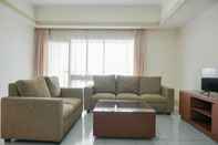 Ruang untuk Umum Comfortable 2BR Apartment at Palm Court By Travelio