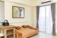 พื้นที่สาธารณะ Comfort and Nice 2BR Apartment at Meikarta By Travelio