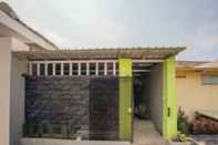 Exterior Hary Teratai Homestay Syariah