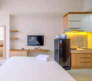 Ruang untuk Umum 2 Cozy Living Studio near UI at Evenciio Apartment Margonda By Travelio