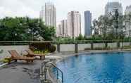 Kolam Renang 7 Homey and Nice 1BR at The Wave Kuningan Apartment By Travelio