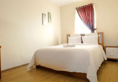 Bedroom Lifestyle Living 3BR at Grand Palace Kemayoran Apartment By Travelio
