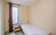 Kamar Tidur 2 Best Rate 2BR at Kebayoran Icon Apartment near Gandaria City By Travelio