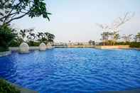 Kolam Renang New Furnished Studio near Puri Indah at West Vista Apartment By Travelio