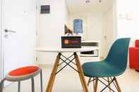 Common Space 1BR near Kota Kasablanka at The Wave Apartment By Travelio