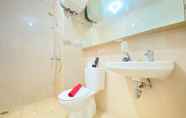 In-room Bathroom 5 Cozy 2BR Apartment near UNPAR at Parahyangan Residence Bandung By Travelio