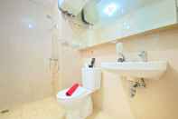 In-room Bathroom Cozy 2BR Apartment near UNPAR at Parahyangan Residence Bandung By Travelio