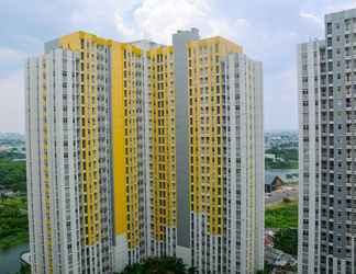 Bangunan 2 New Furnished 2BR Apartment Springlake By Travelio