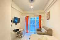 Sảnh chờ Cozy Studio Room Apartment at Grand Asia Afrika By Travelio