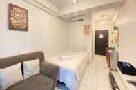 Bedroom Cozy Studio Room Apartment at Grand Asia Afrika By Travelio