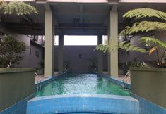 Exterior 7 Cozy Studio Room Apartment at Grand Asia Afrika By Travelio