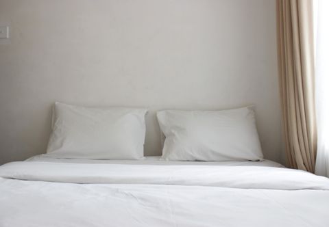 Bilik Tidur Pool View 2BR at The Jarrdin Cihampelas Apartment By Travelio