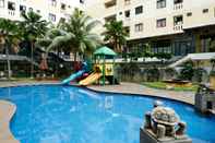 Kolam Renang Comfy and Best Deal 2BR at Kebagusan City Apartment By Travelio