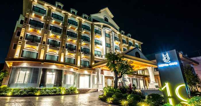 Luar Bangunan Hotel MUQ