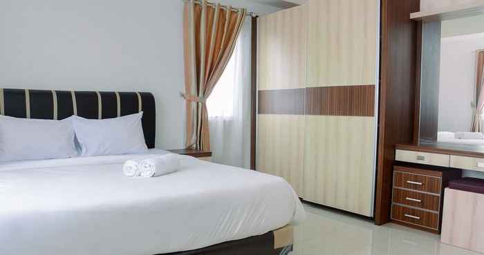 Bedroom 2BR Apartment near Universitas Indonesia at Park View Condominium By Travelio