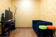 Ruang untuk Umum Comfortable 2 BR Apartment at Titanium Square By Travelio 