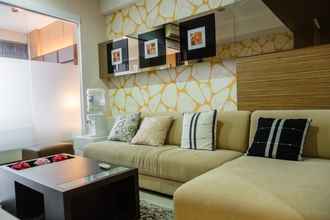 Common Space 4 Luxurious 1BR Apartment At Dago Suites By Travelio