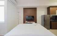 Ruang untuk Umum 3 Cozy Studio at Grand Kamala Lagoon Apartment By Travelio