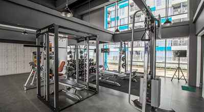 Fitness Center 4 Modern and Comfortable Studio Apartment near MT Haryono and Cawang By Travelio