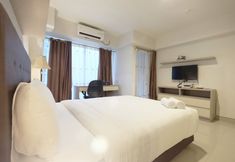 Bedroom 3 Modern Studio Best Price The H Residence near MT Haryono By Travelio