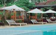 Swimming Pool 4 Villa Jabal Rahmah 2 Syariah