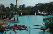 Hồ bơi 3 Villa Jabal Rahmah 2 Syariah