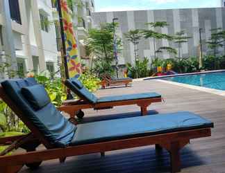 Bangunan 2 Spacious and Simply Clean Studio Apartment Signature Park Grande By Travelio