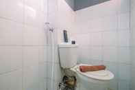 In-room Bathroom Compact and Homey 2BR Cibubur Village Apartment By Travelio