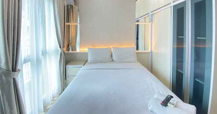 Kamar Tidur Pleasant Studio Room Apartment at Taman Melati Jatinangor By Travelio