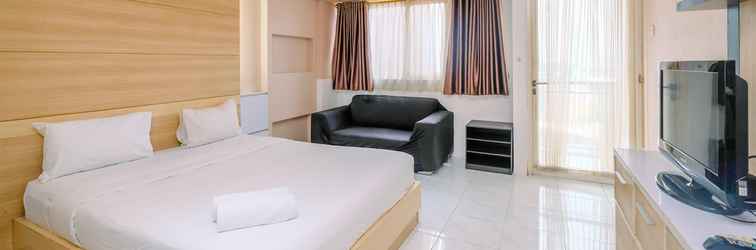 Sảnh chờ Nice Studio Apartment at Sahid Metropolitan By Travelio