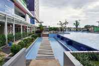 Lobi 2BR Nice and Fancy Apartment at Green Pramuka City By Travelio