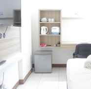 Sảnh chờ 3 Comfy and Modern Studio Apartment at Lodge Paskal near BINUS University By Travelio
